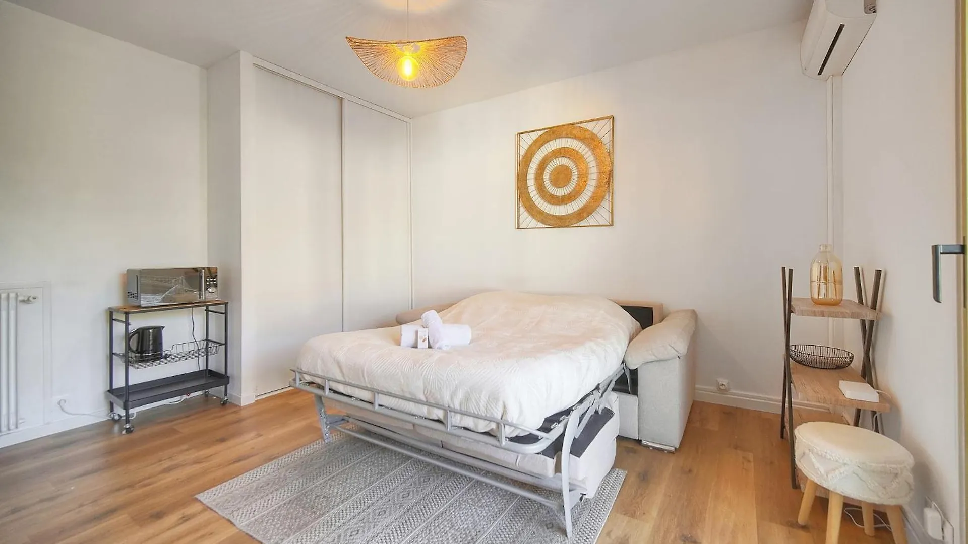 Διαμέρισμα Studio Lumineux Avec Loggia A0B203 Κάννες