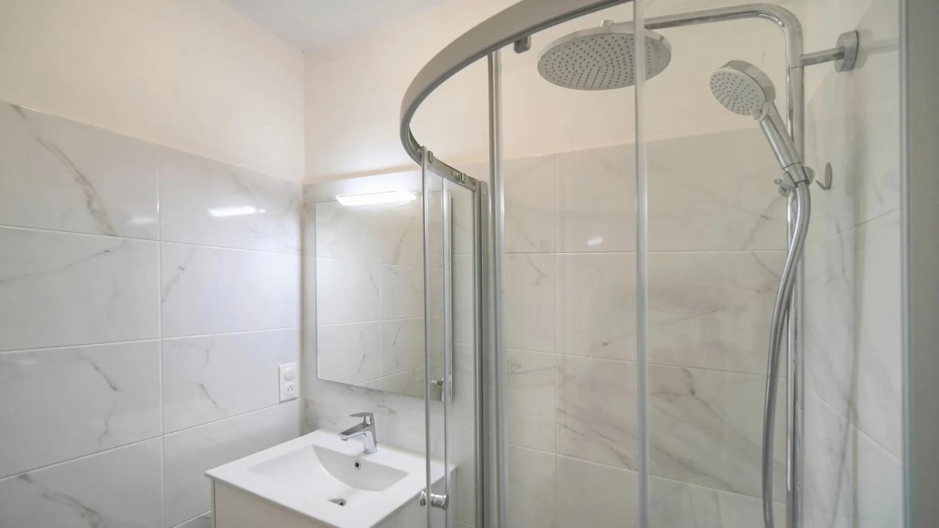 Apartment Studio Lumineux Avec Loggia A0B203 Cannes